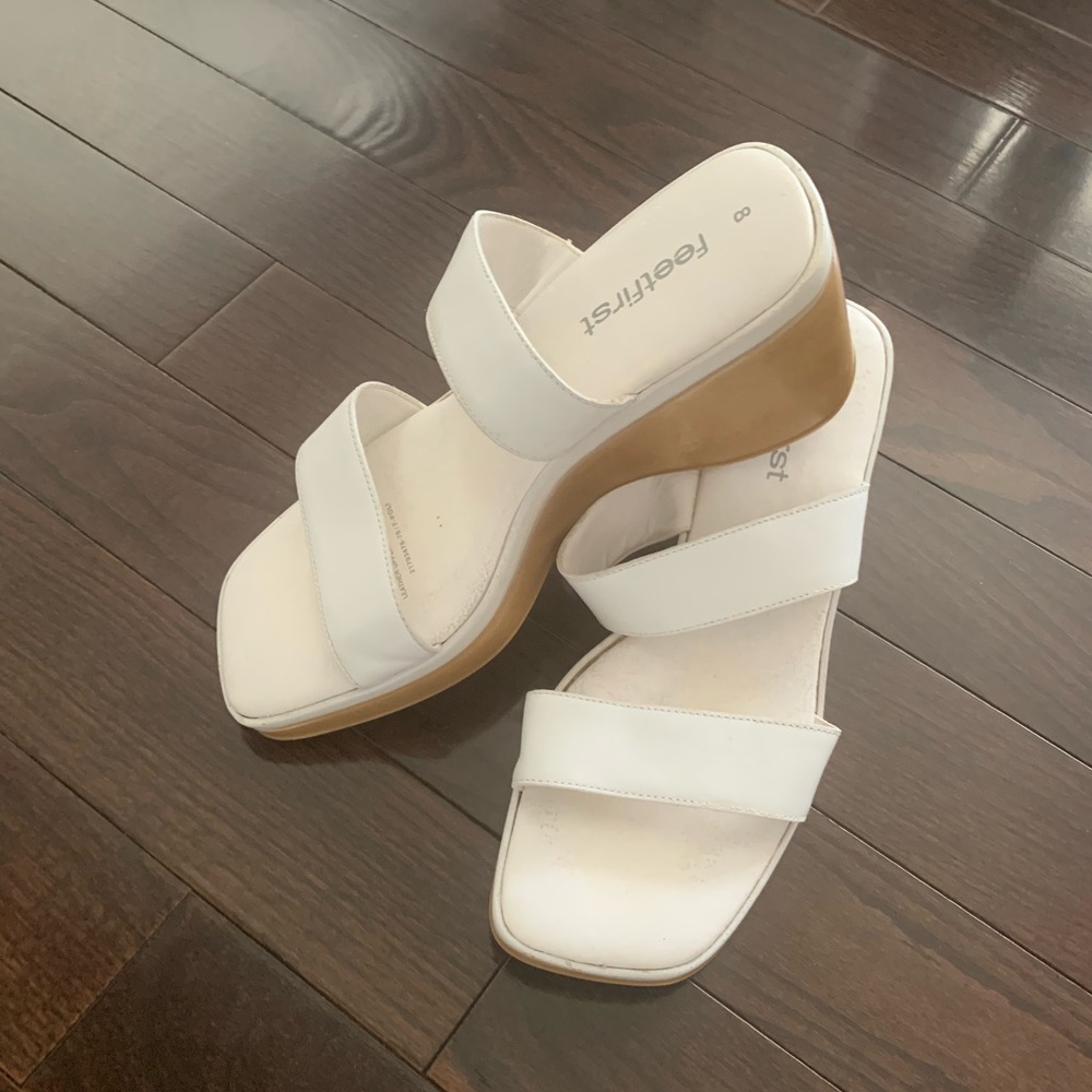 🐈‍⬛💕FEETFIRST WEDGE SANDAL